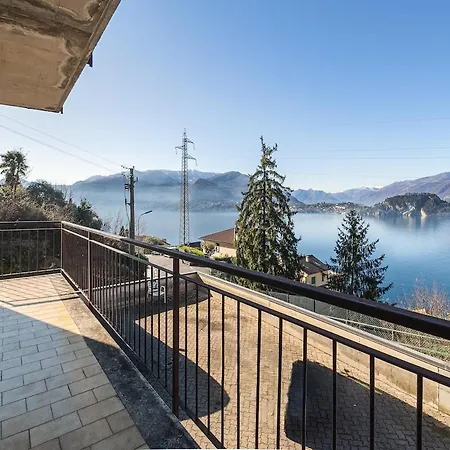 View, Private & Free Parking Appartamento