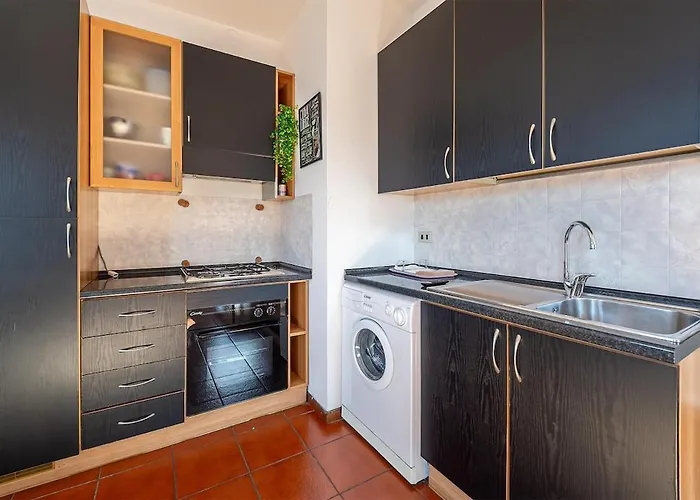 View, Private & Free Parking