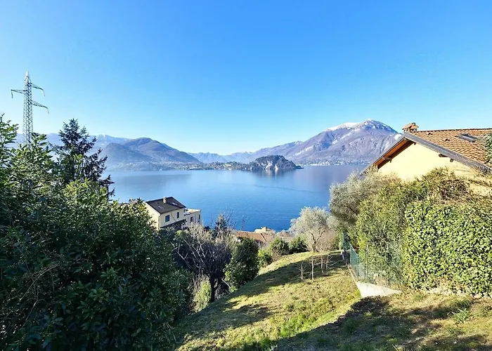 View, Private & Free Parking Varenna